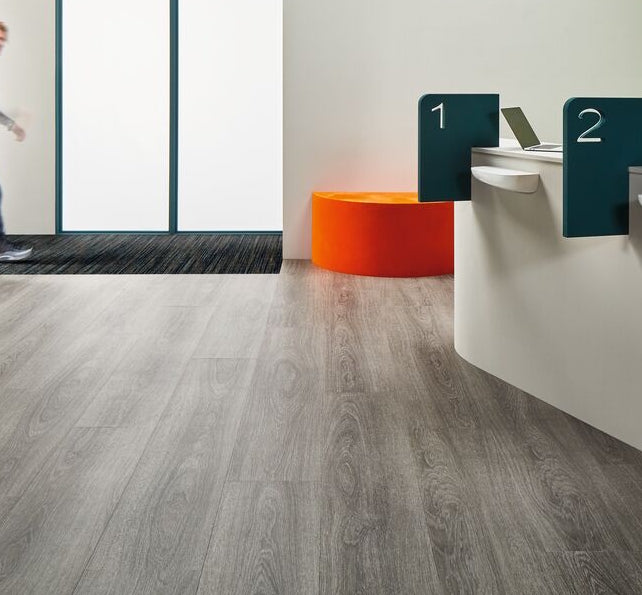 Grey Giant Oak | Forbo Allura Puzzle 96x96cm adhesive free heavy duty luxury vinyl tiles